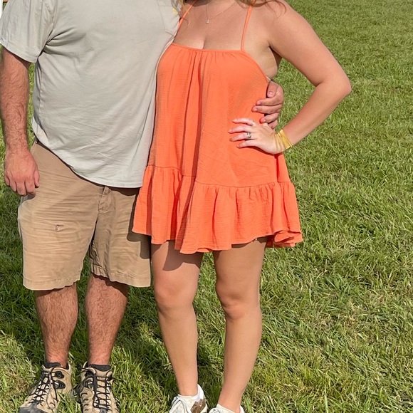 Dress from Red Dress - Picture 2 of 2